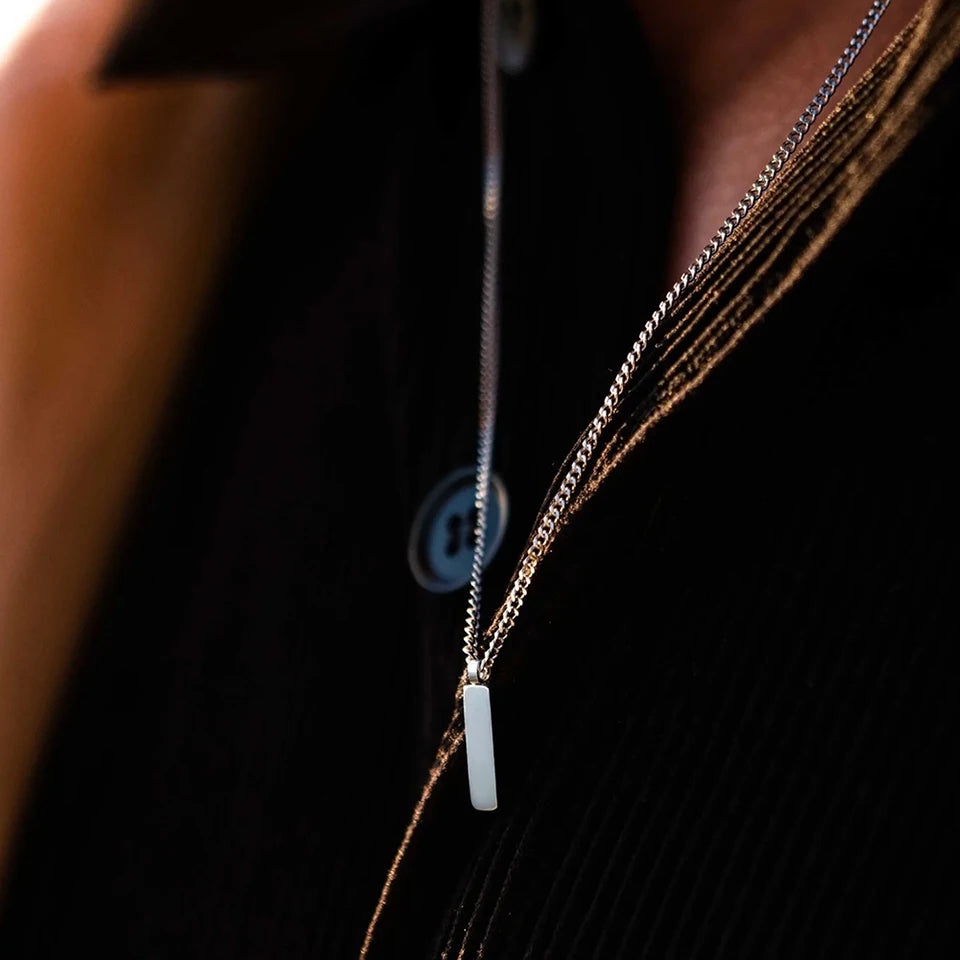 Minimalist Pendant Necklace